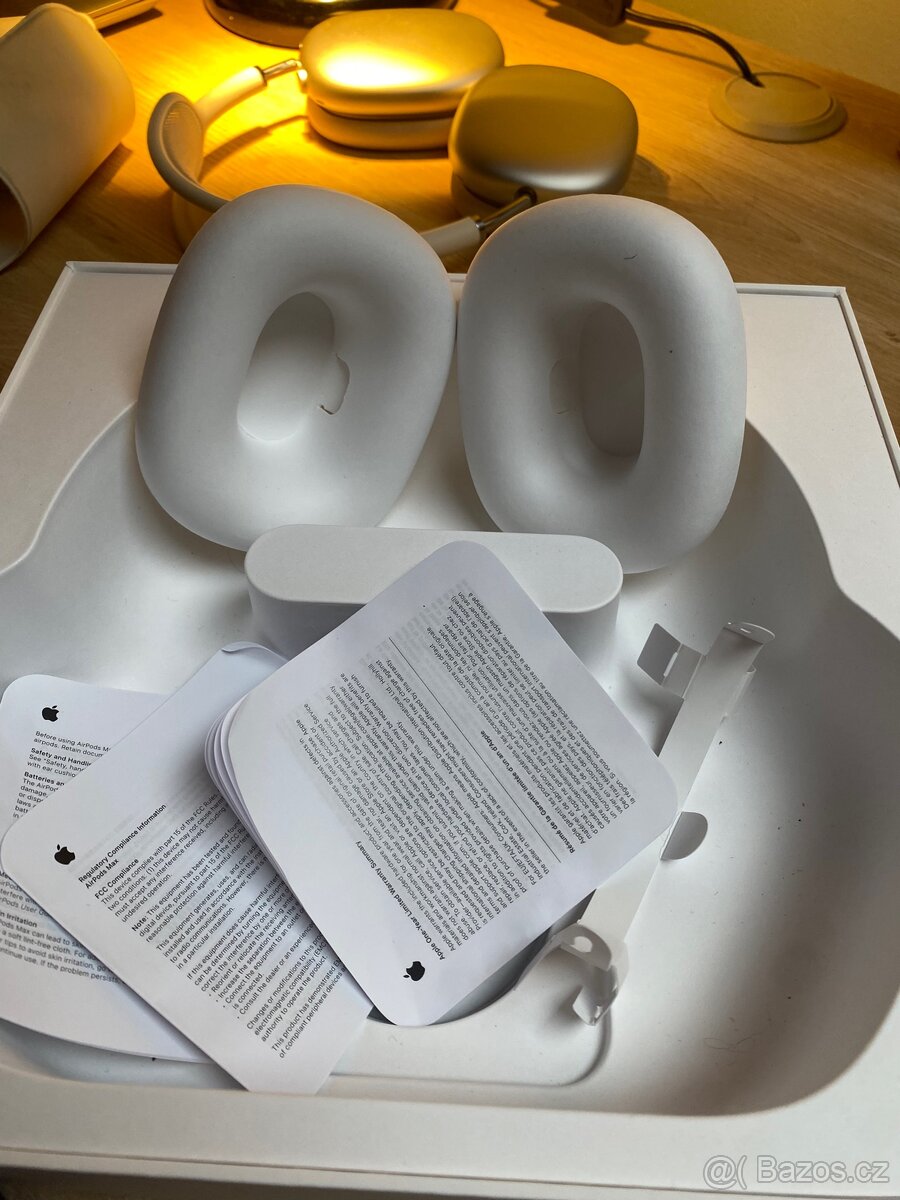 Apple AirPods Max Starlight (2024) - 4