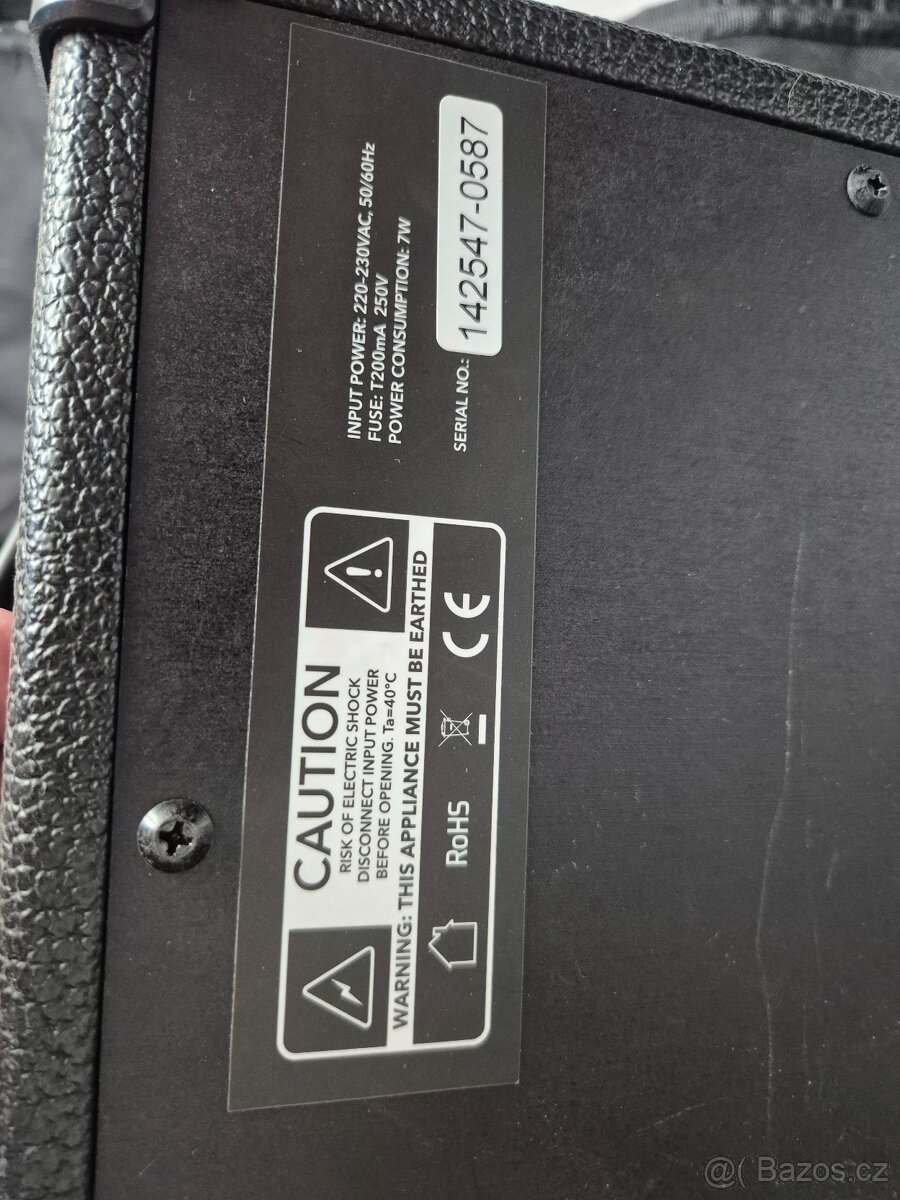 Elektricka kytara + kombo obal - 4