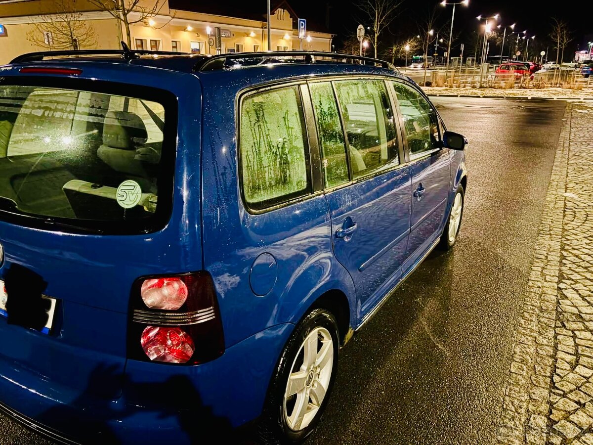 Prodám Volkswagen Touran 1T2 7 Míst. - 4