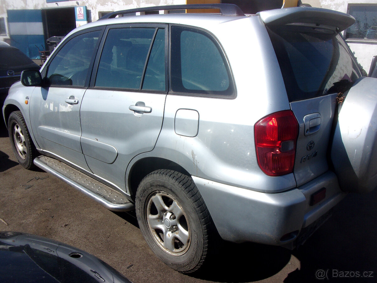 Toyota Rav 4 - 4