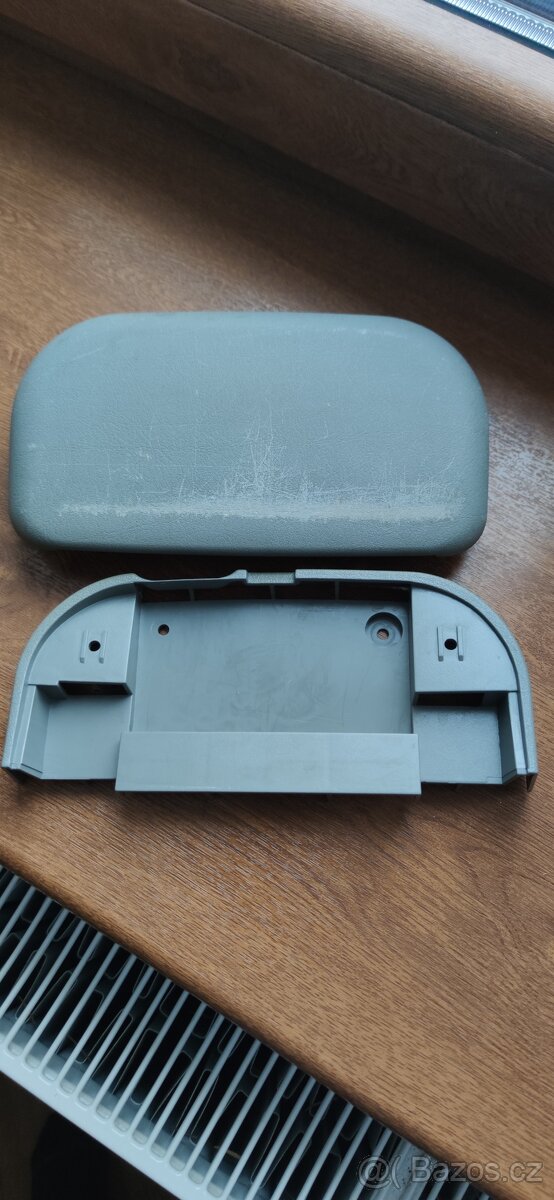 VW T4/ Originální držák pití - 4