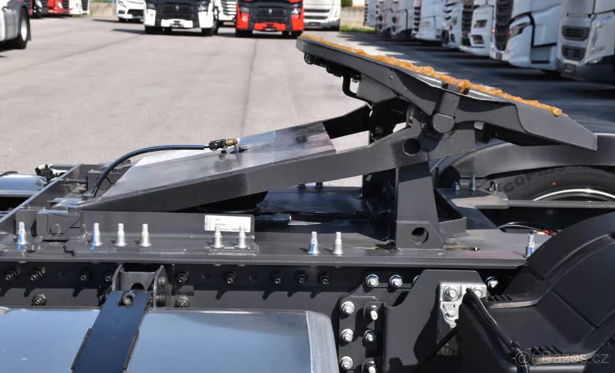 Renault Tahač pro mega návěs T High 520 4x2T - 4