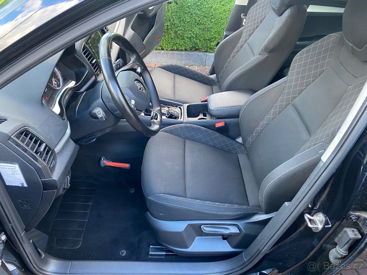 Karoq 1.5 tsi dsg facelift r.2021 - 4