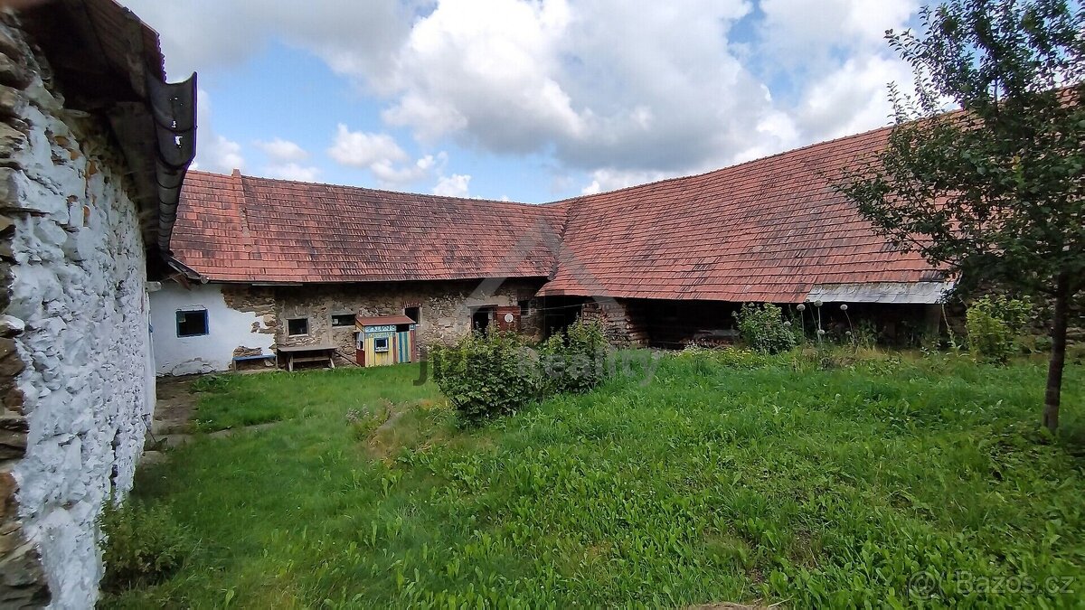 Krásná chalupa polosamota v Novohradských horách - 4