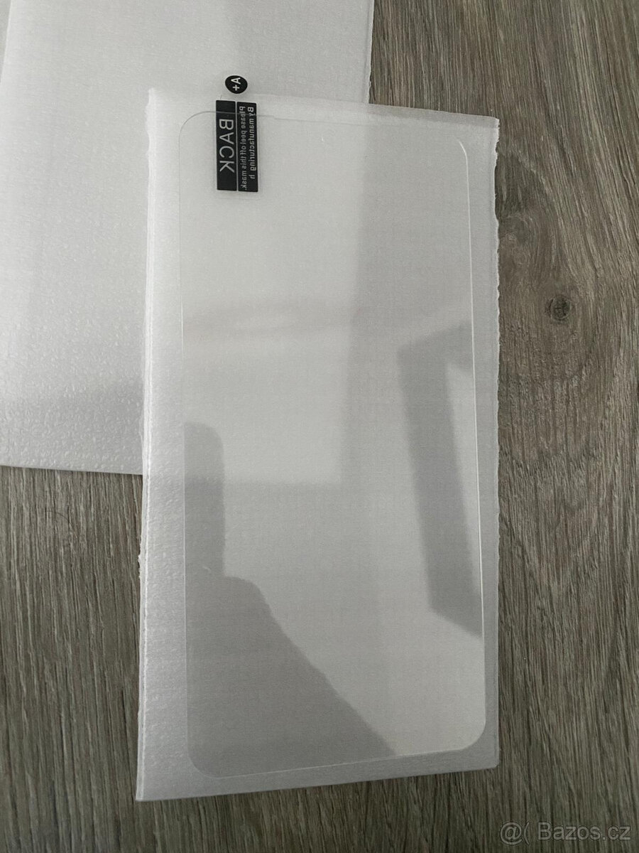 Nová ochranná skla/sklíčka pro mobil Samsung S22, 4ks - 4