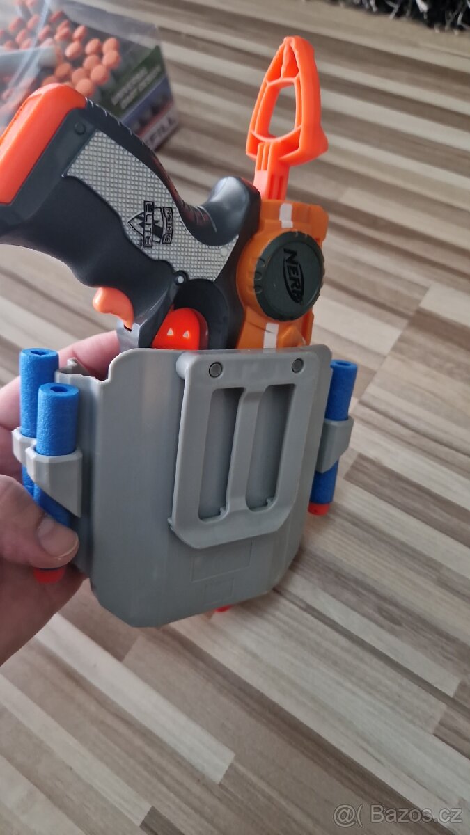 Nerf zombie + laserové zaměřování + pouzdro + držák mobil - 4