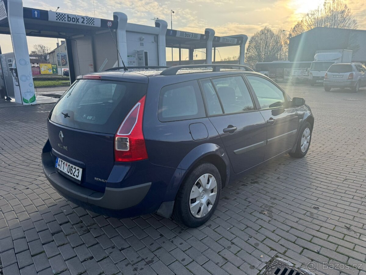 Renault Megane 1,6i 82kW, kombi - bez investic - 4