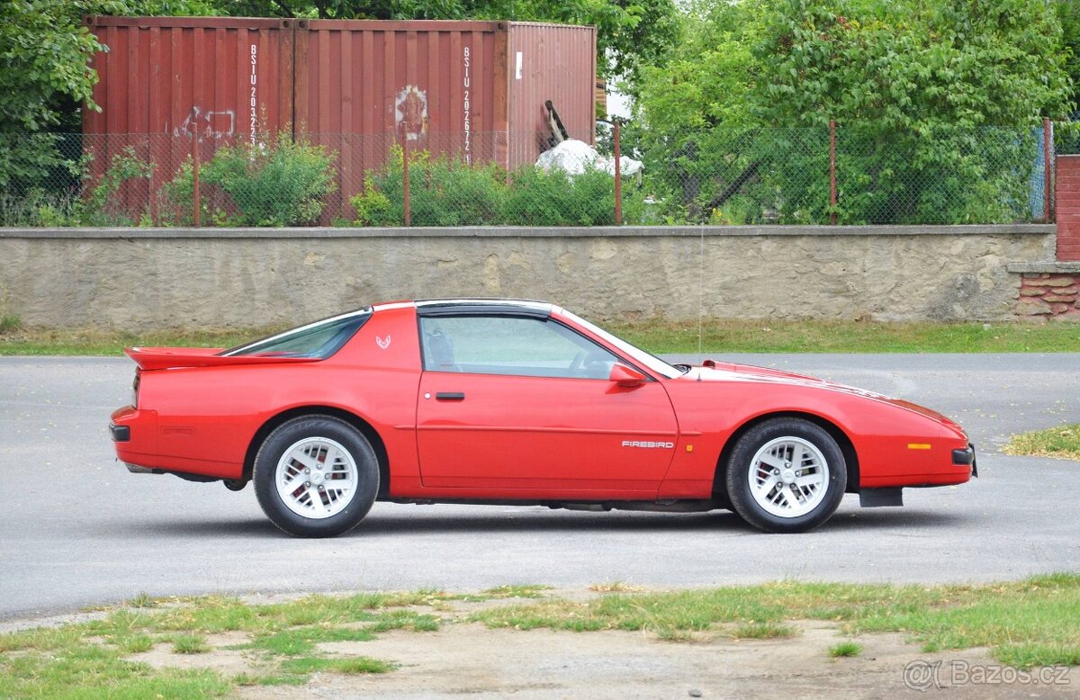 Pontiac Firebird 1989 - 4