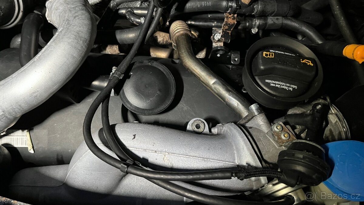 Motor T5 Volkswagen 2,5 TDI typ motoru AXE - 4