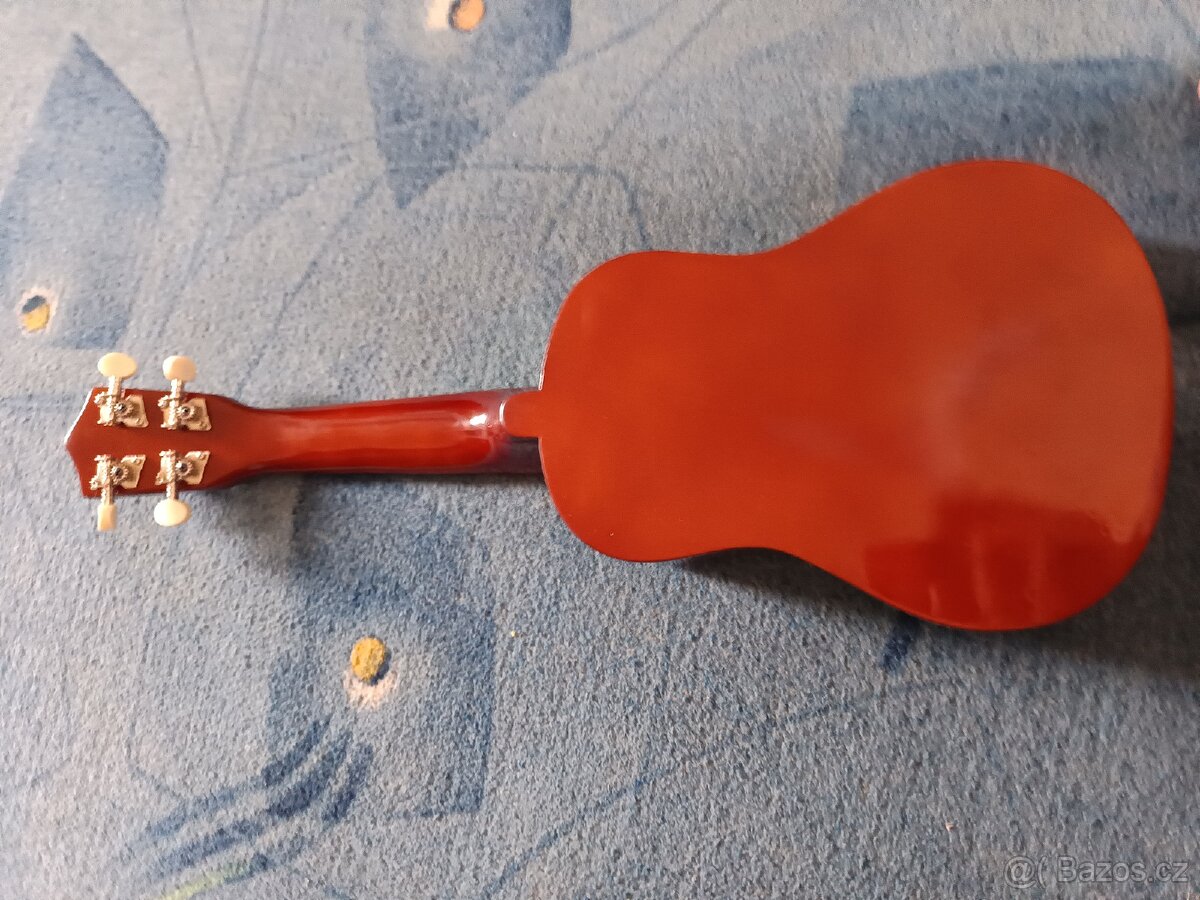 Ukulele MAX Solo + polstrovaný obal - 4