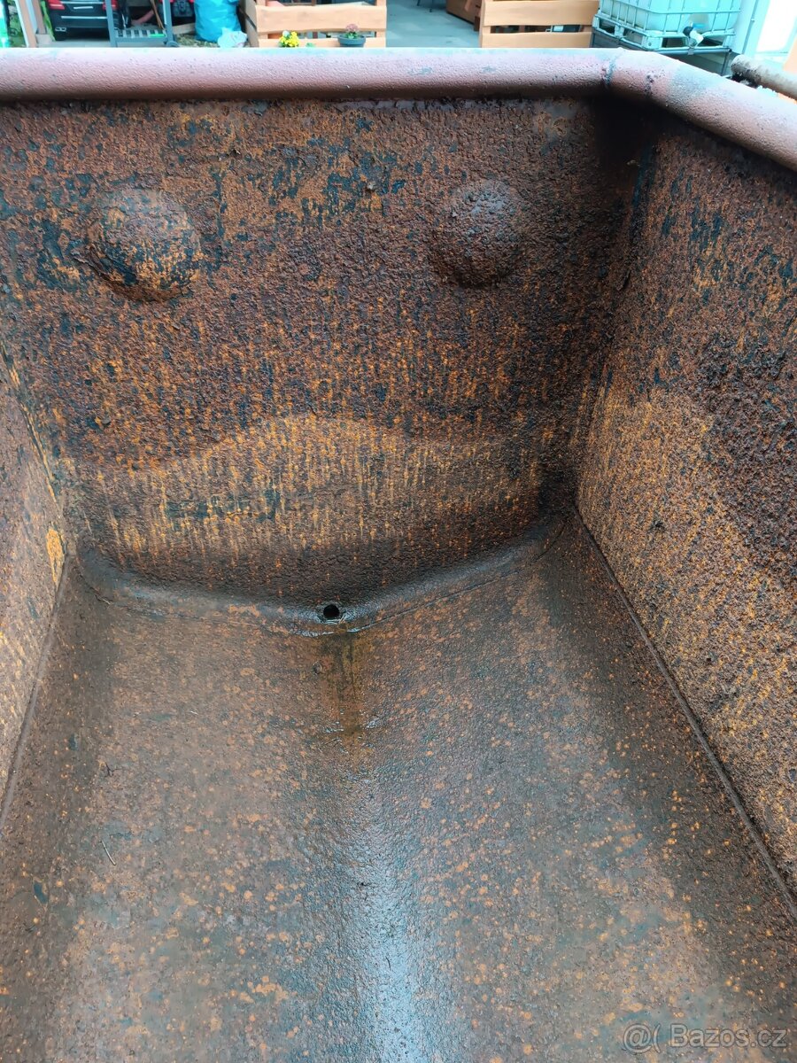 Kovová nádrž na vodu - 4