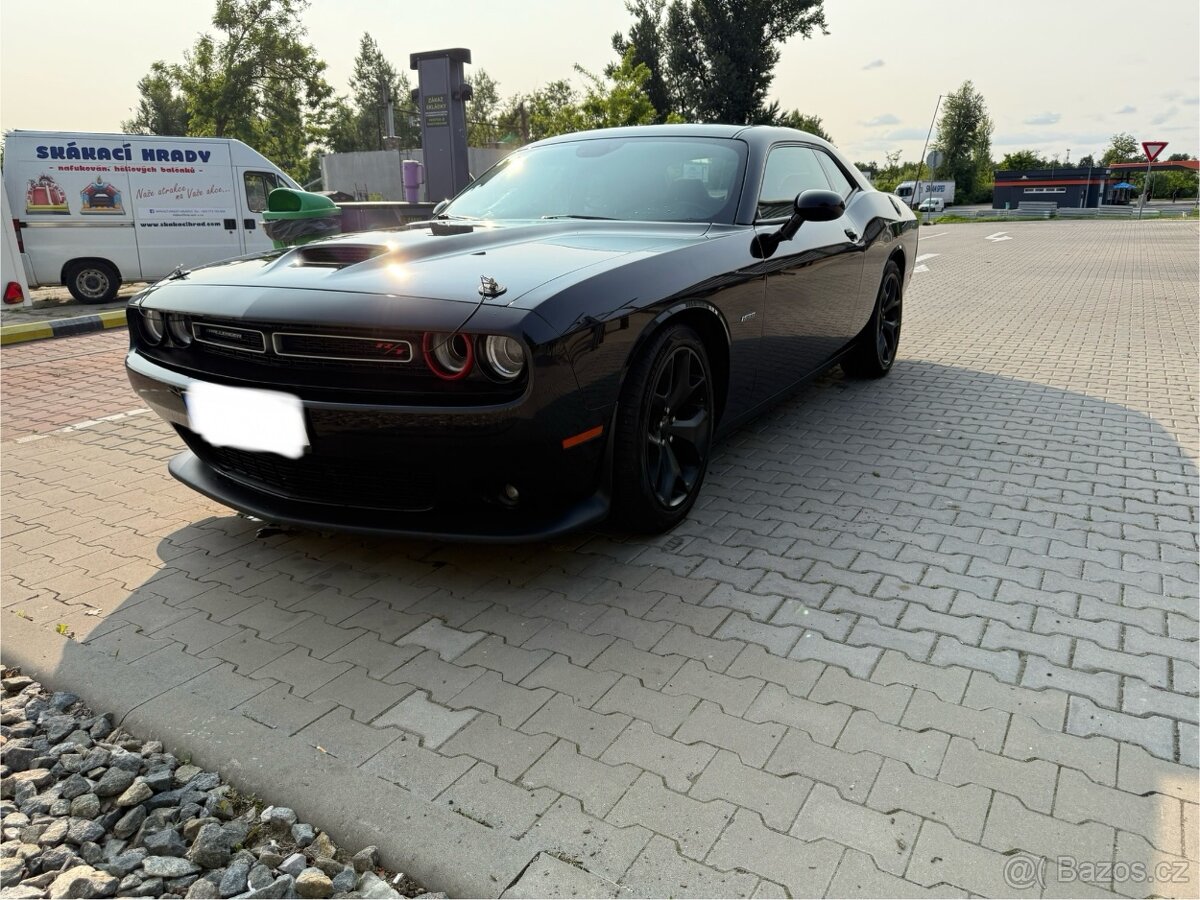 Dodge Challenger 5.7 Hemi - 4
