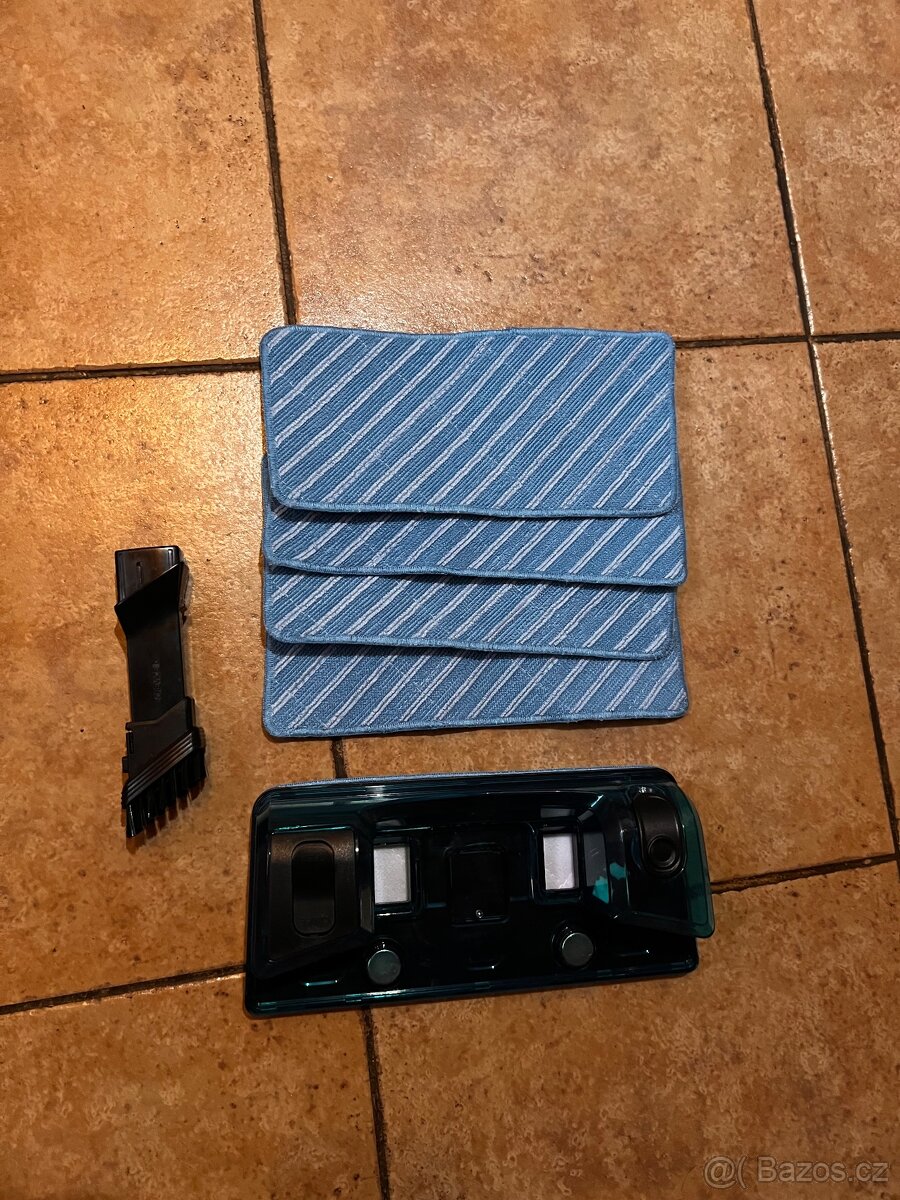 Tyčový vysavač Sencor 0740bl 3v1 - 4