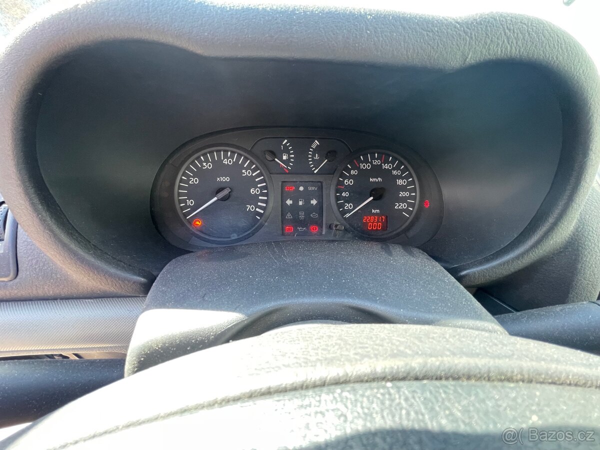 Renault Clio Van - 4