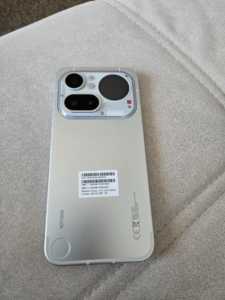 Nothing phone 4a Pro 8/128 - 4