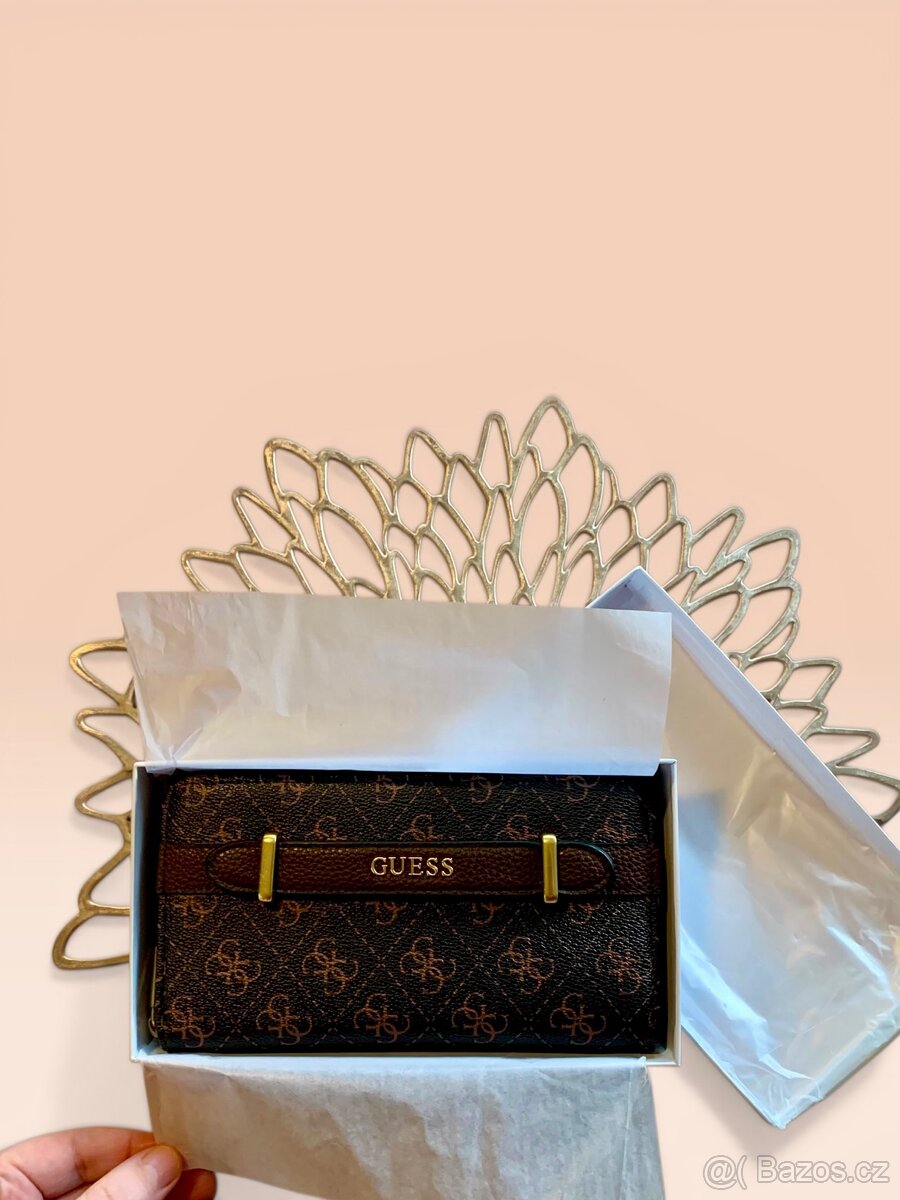 Peněženka Guess skladem - 4