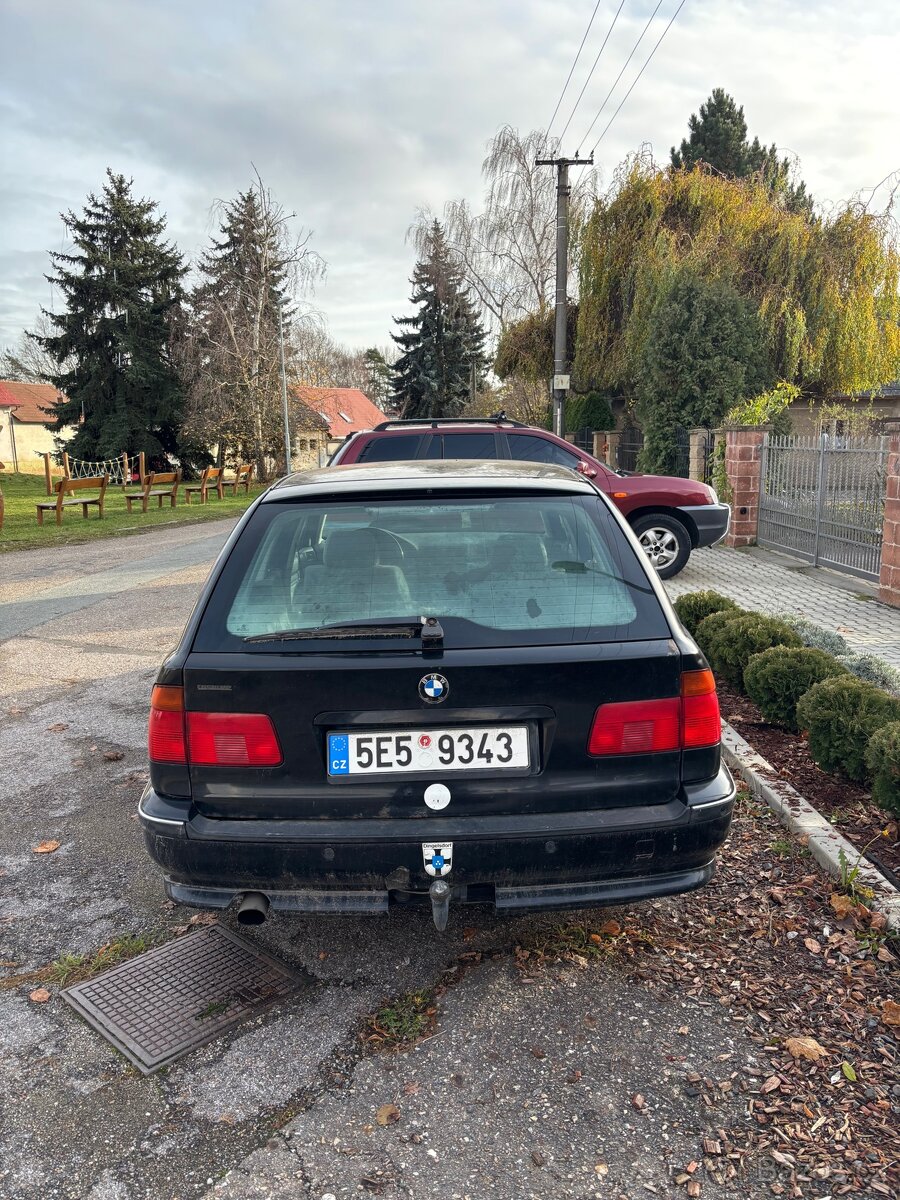 Bmw e39 520i - 4