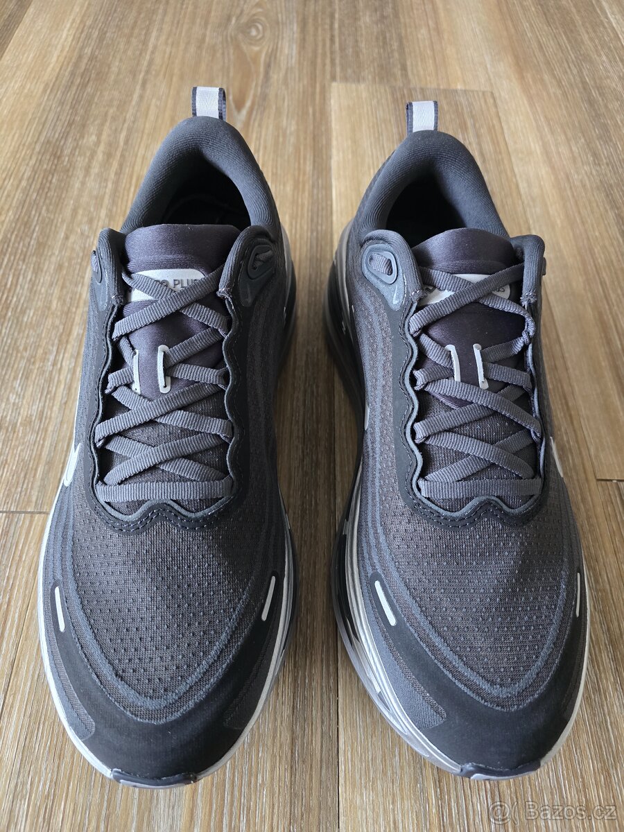 Běžecké boty Nike Vomero Plus (44) - 4