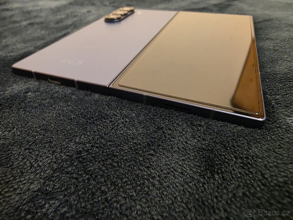 Samsung Galaxy z fold 6 navy 256gb Top stav - 4