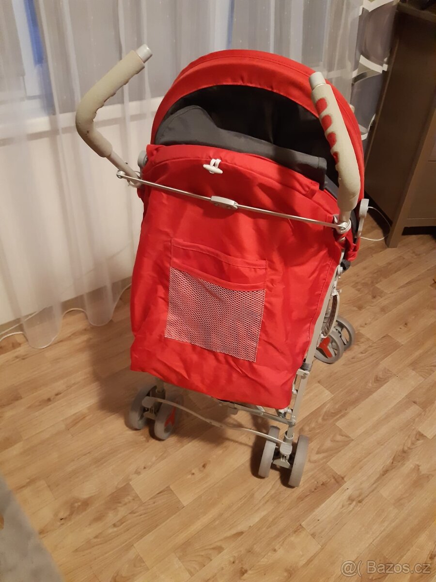 Kočárek Lionelo červený - 4