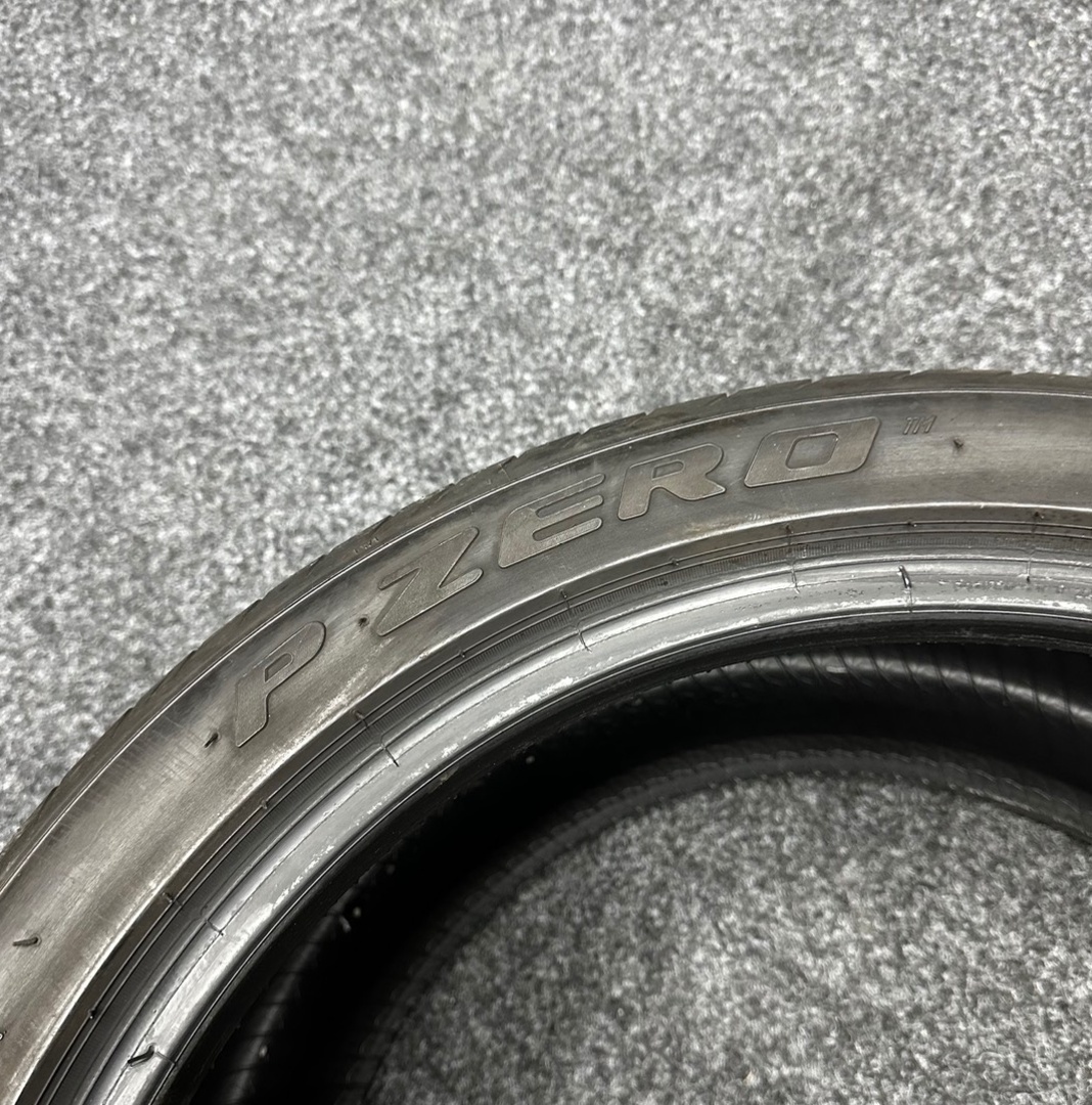 1ks pneu Pirelli 265/35/18 - 4