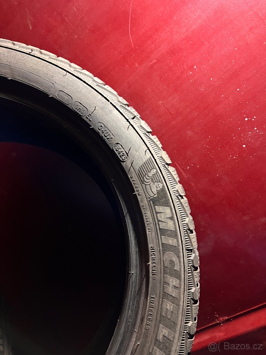 Zimní pneumatiky 235/45R18 - 4