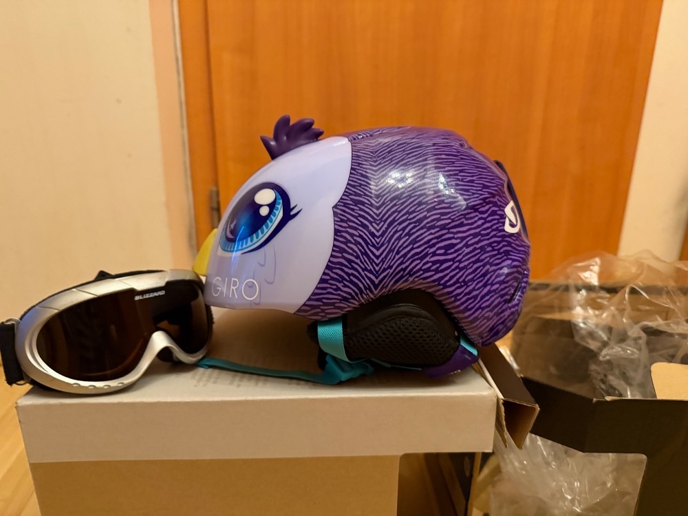 Dětská přilba Giro (ptáček) + brýle - 4