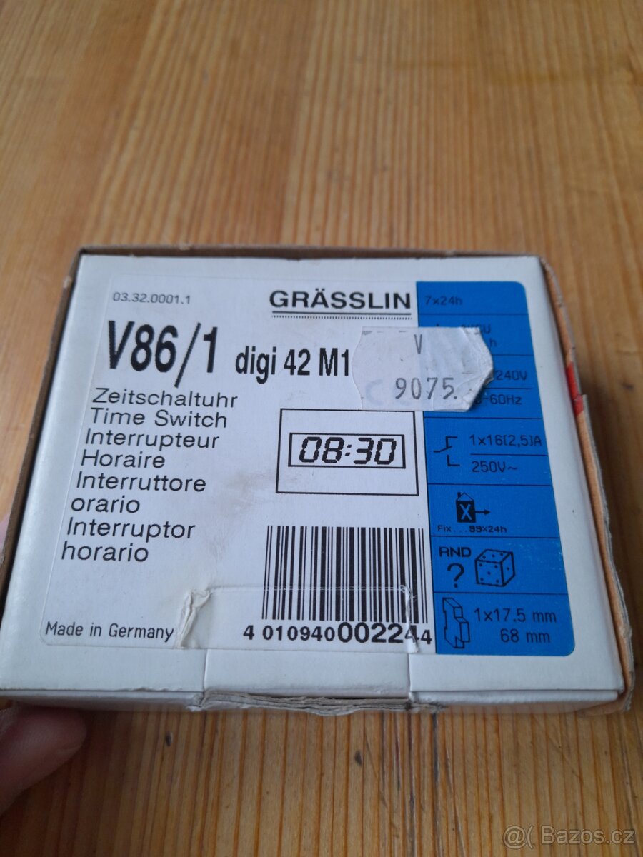 Digitální spínací hodiny na din - 4