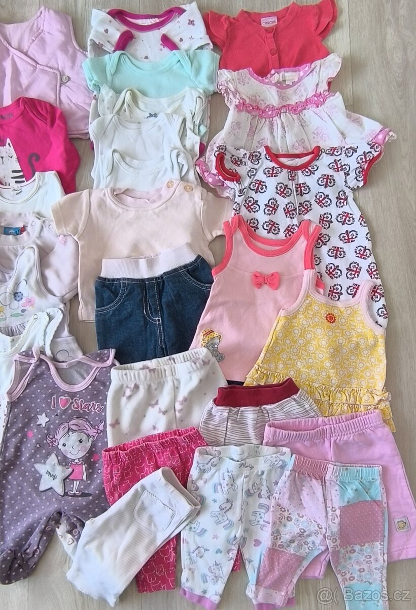 Velký balík 0 - 3 měsíce pro holčičku - 4