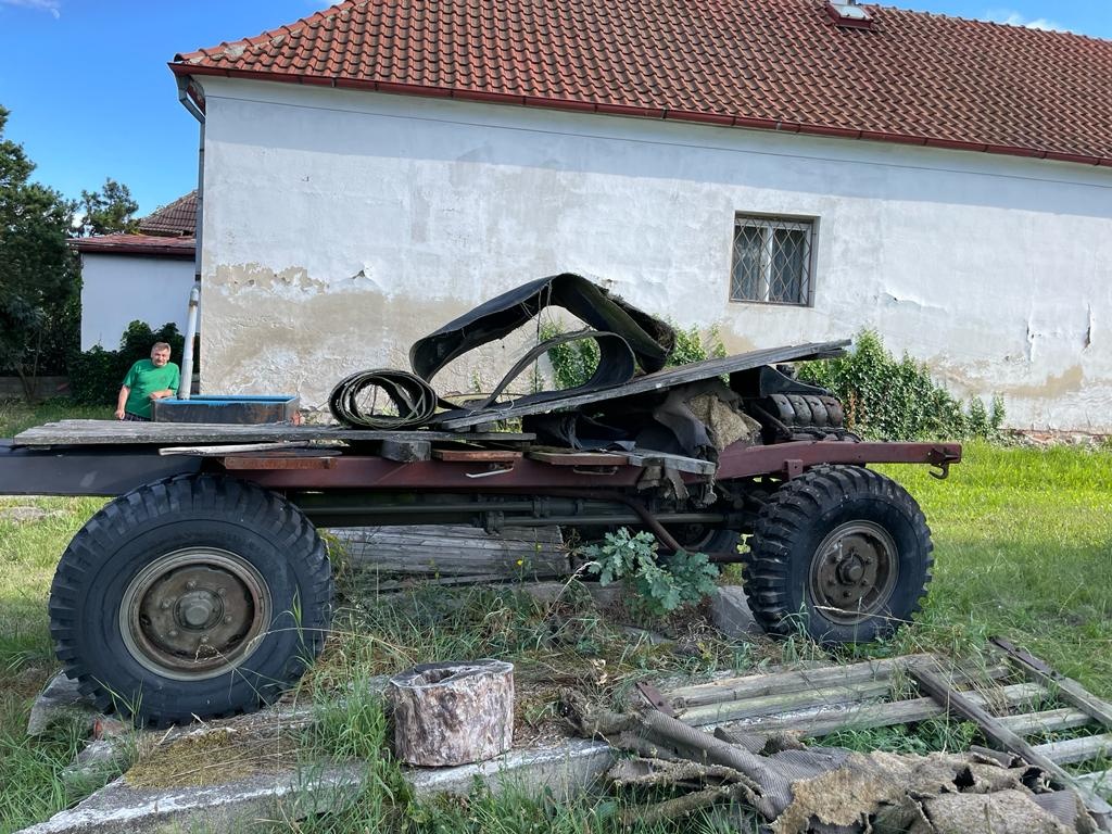Tatra 805 podvozek s motorem - 4