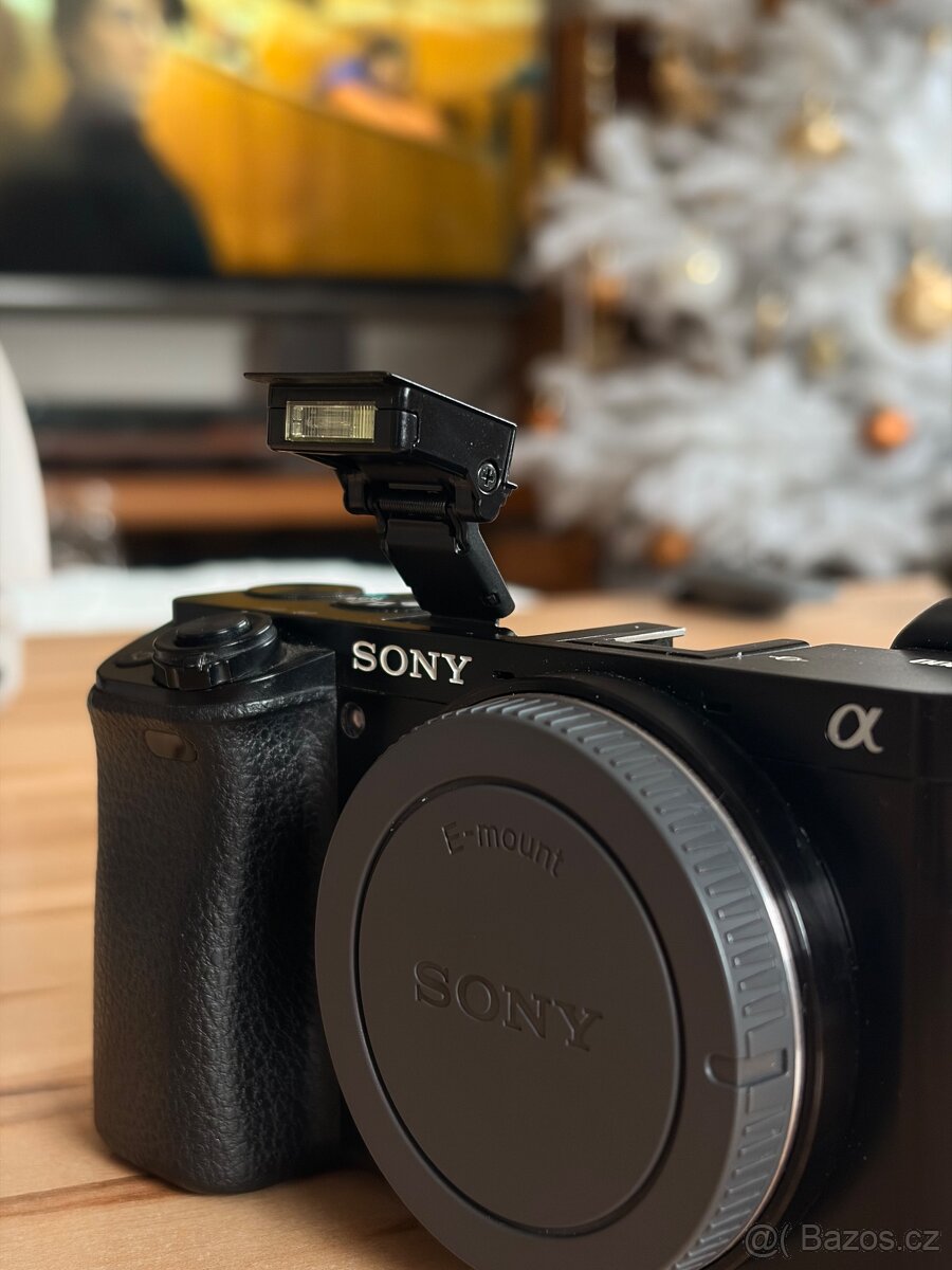 Sony a6000 + příslušenství - 4