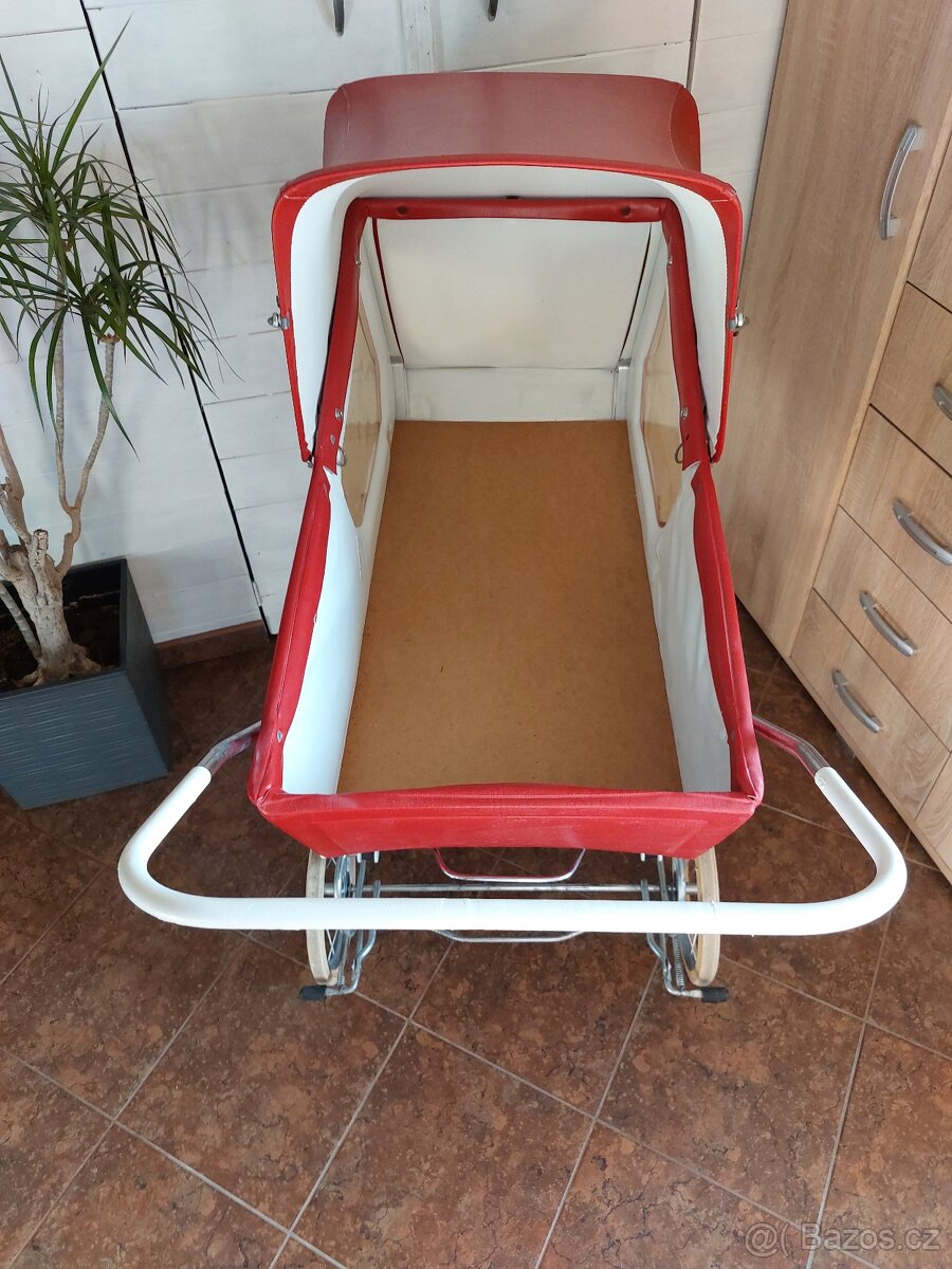 Retro kočárek Liberta - 4
