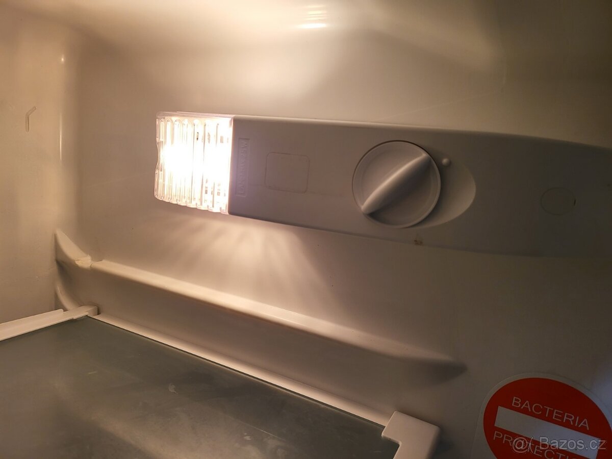 lednice AEG Electrolux 154cm - 4