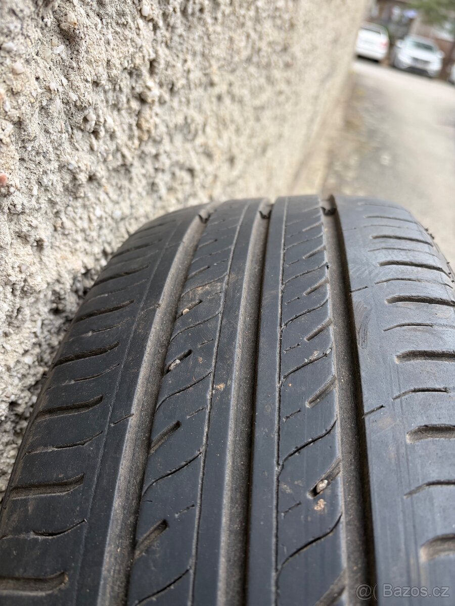 Letní pneu 205/55 R16 - 4
