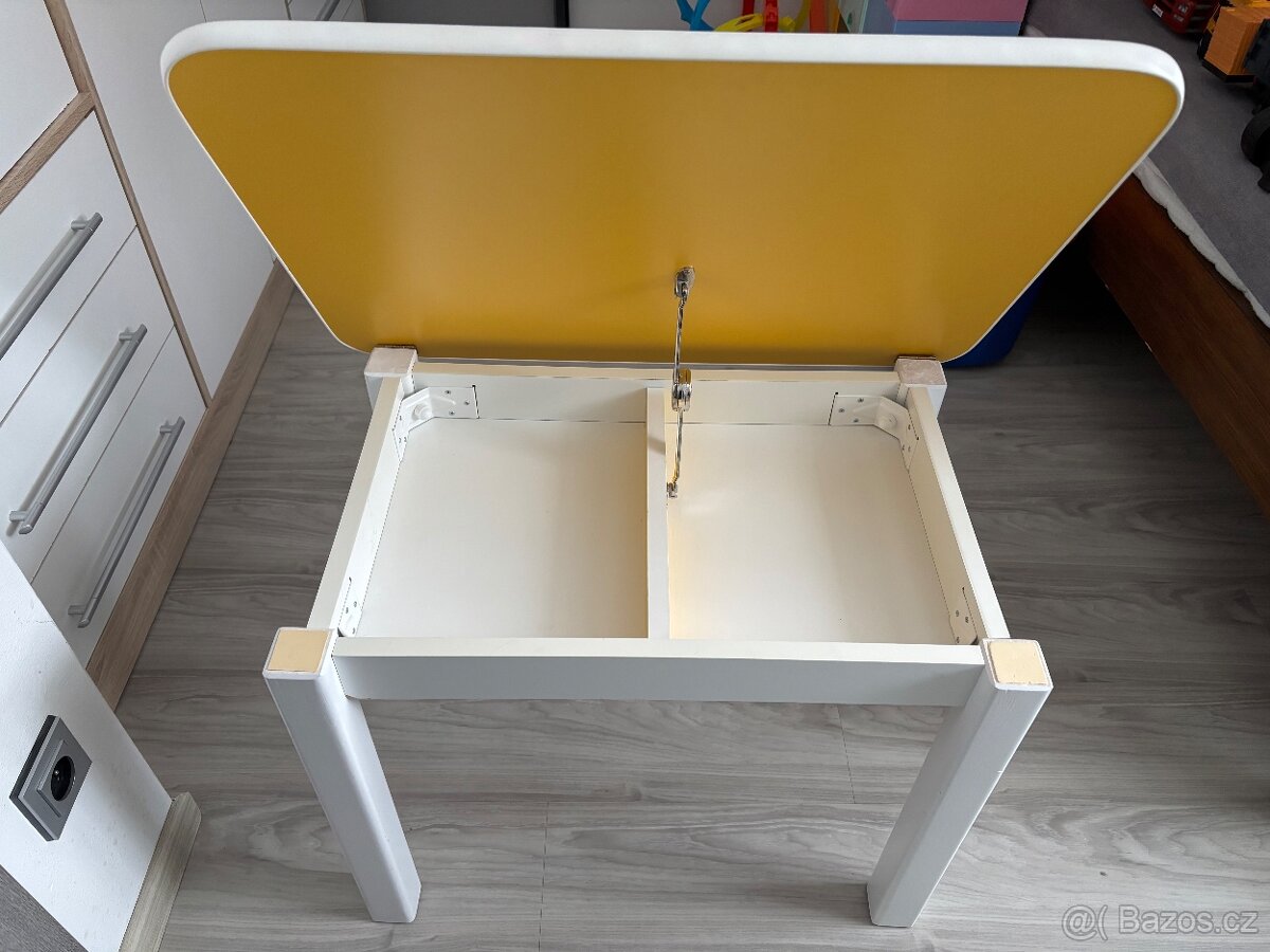 Dětský stolek se židlemi - 4