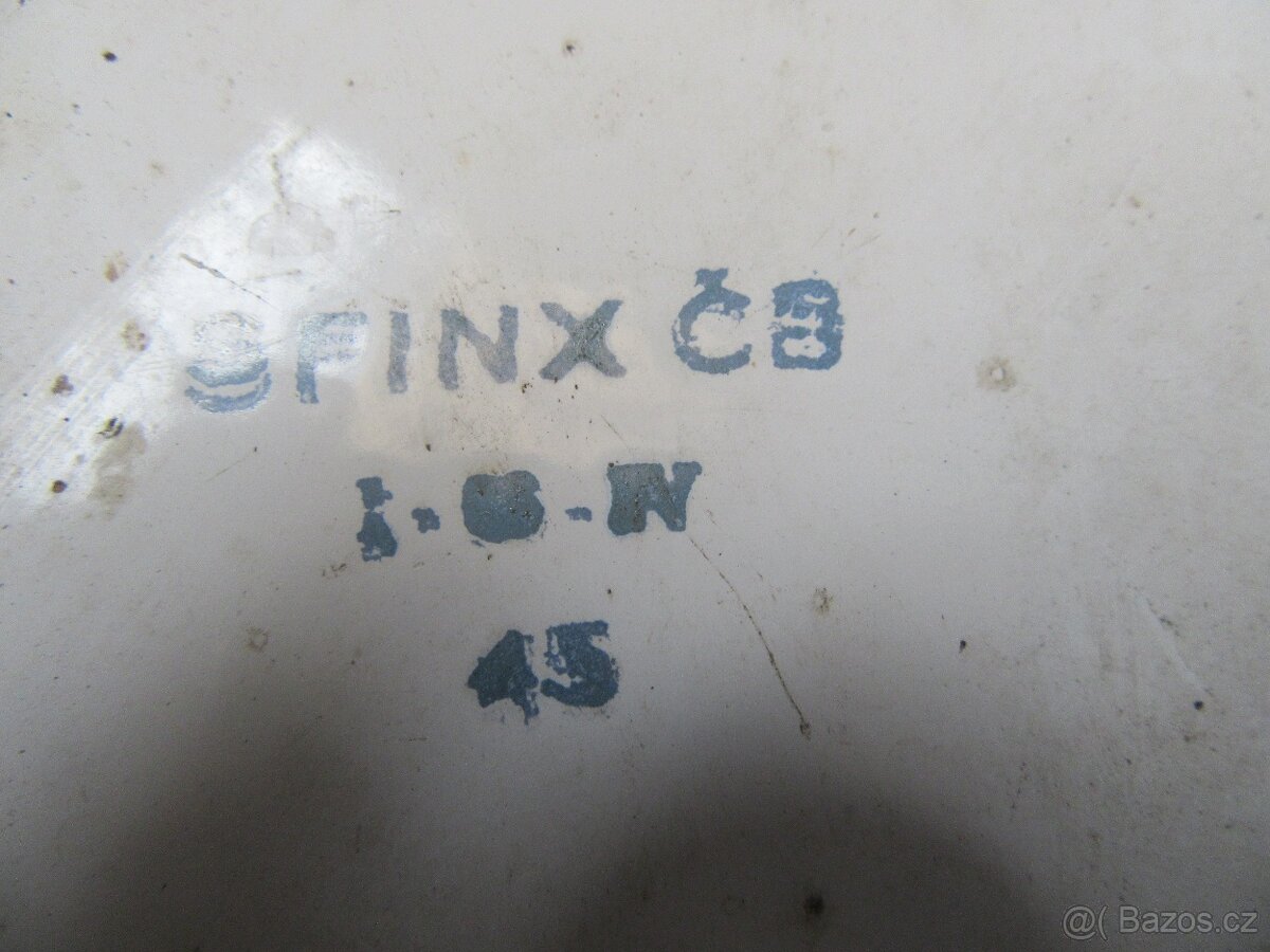 Nabízím velky krásný starožitný smaltovany lavor s madly. Ne - 4