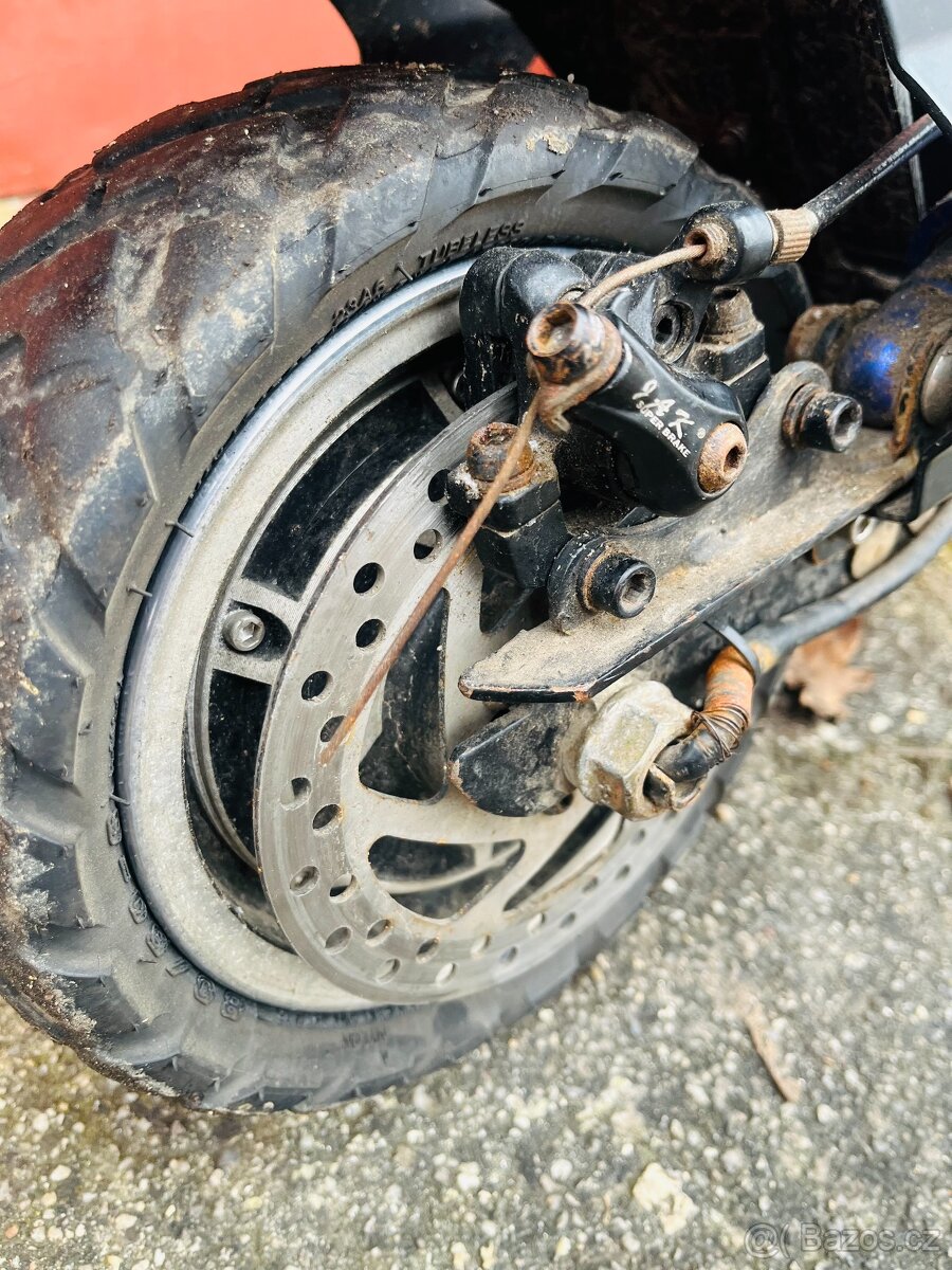 Elektrokoloběžka City Boss D1000LH - 4