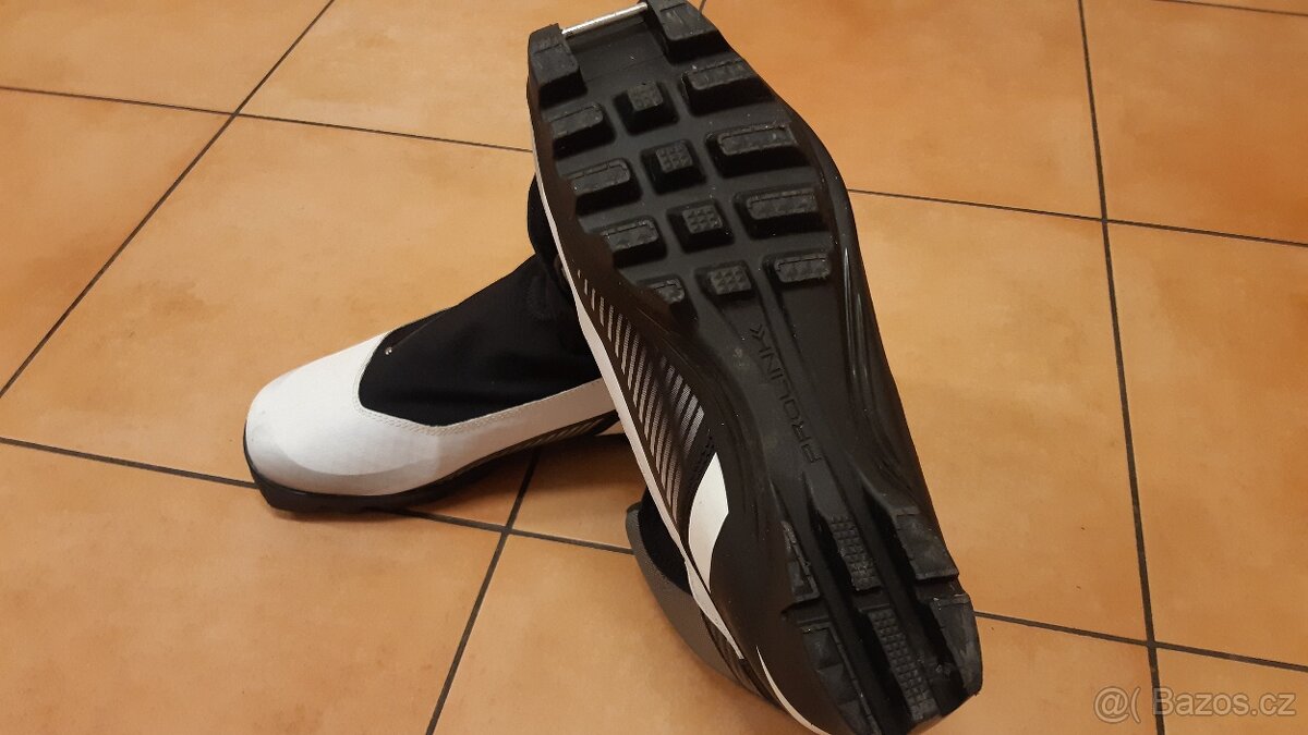 Prodám dámské boty na běžky McKinley - 4