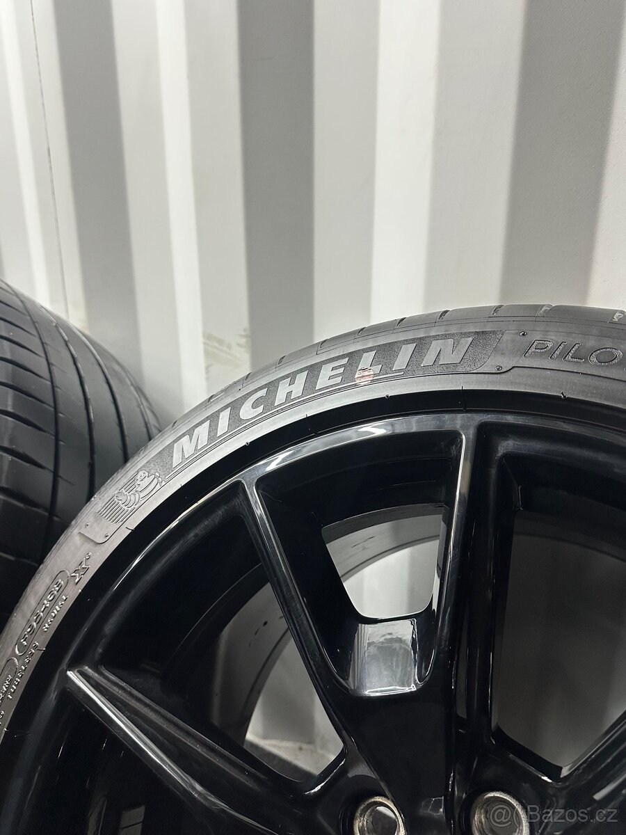 Ford Mustang alu kola original 55letá edice r19 - 4