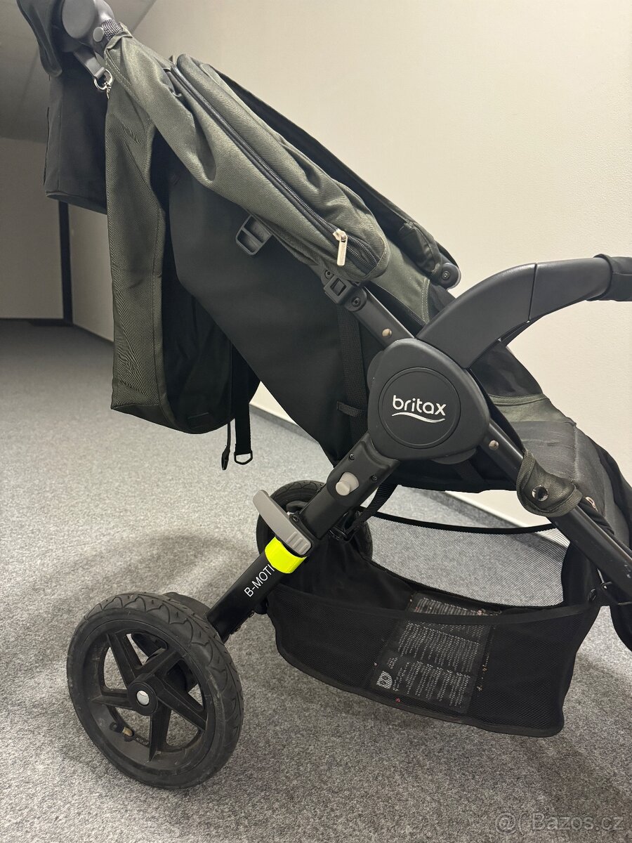 Sportovní kočárek britax - 4