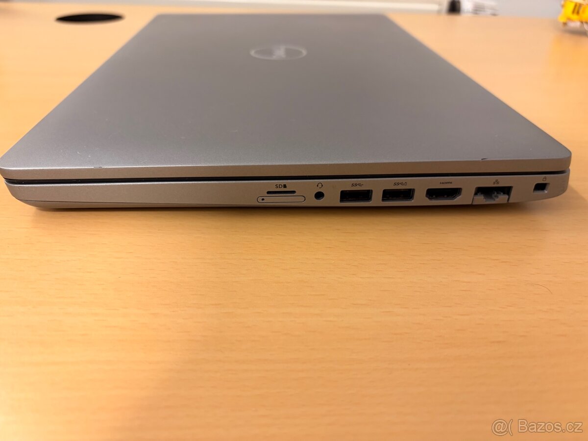 DELL Latitude 5510 + bezdrátová myš HP wireless mouse x4500 - 4