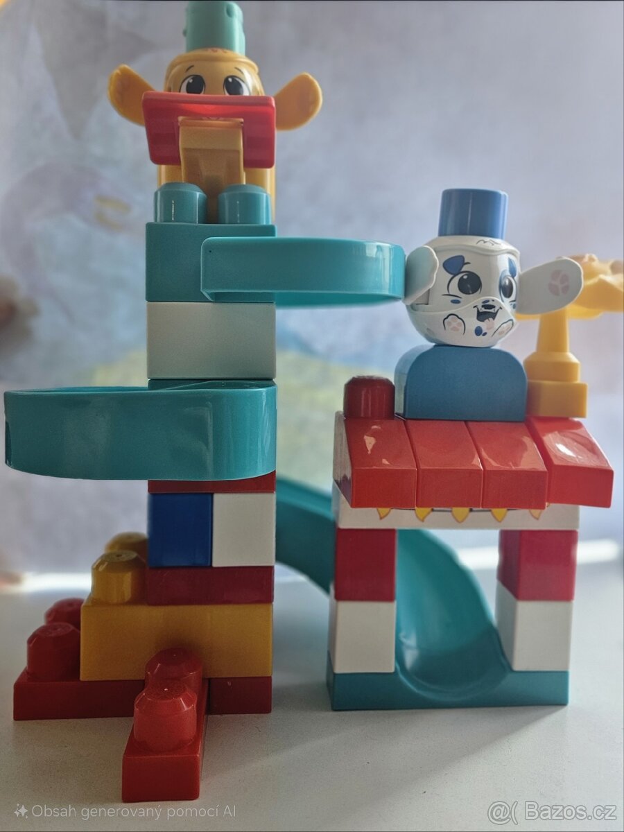Mega Bloks Peek a Blocks velká honička - 4