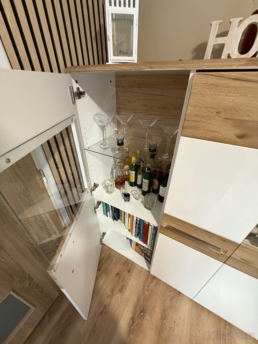 Vitrínová skříň cartago - 4