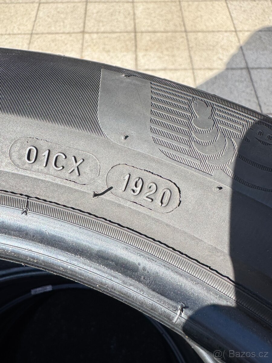 235/50R19 103V Michelin Primacy 4 letní pneu - 4