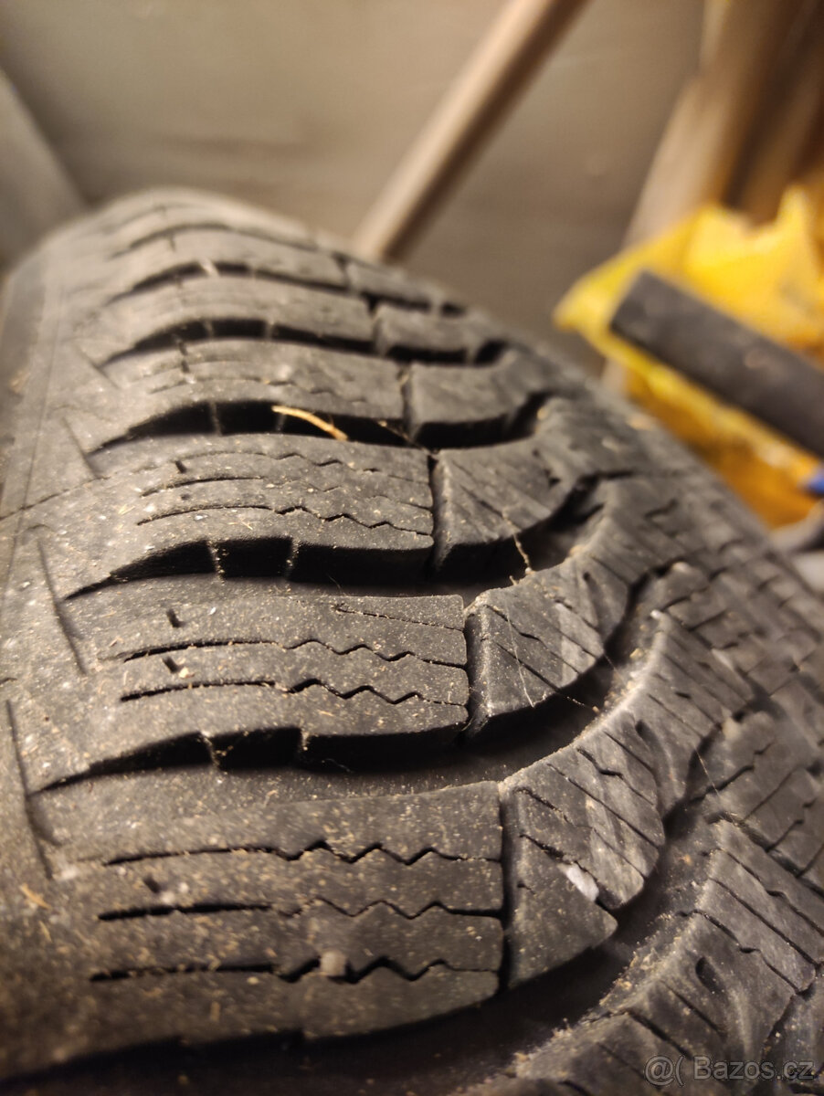 zimní 195/65/15 - 4