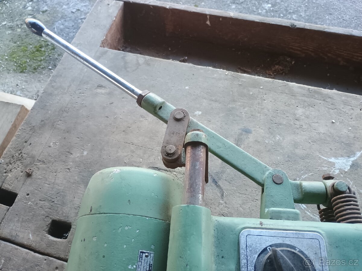 Vysukovačka, sukovací vícevřetenová vrtačka, sukovačka Rapid - 4