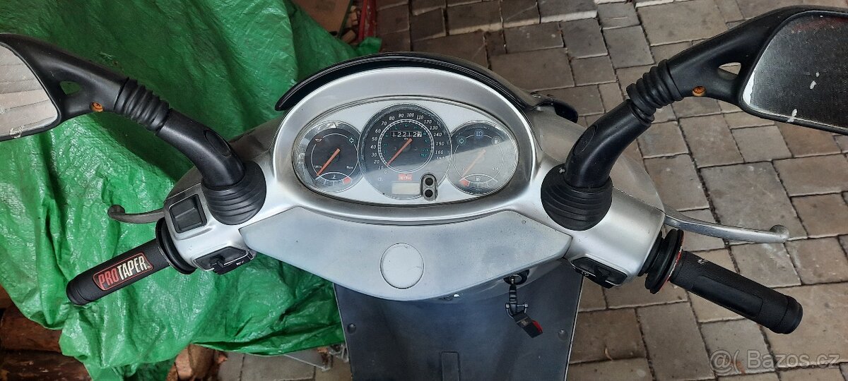 Aprilia leonardo 150 - 4