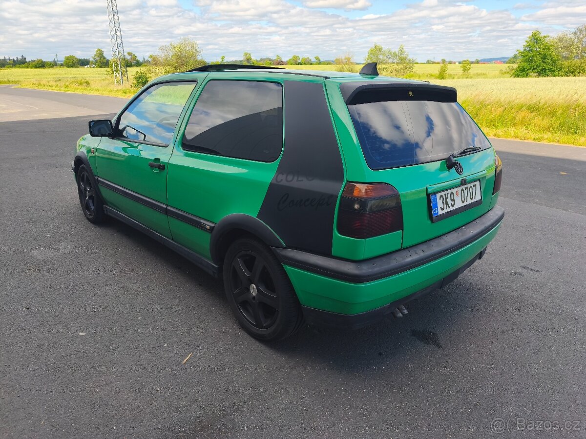 VW Golf 3 TDI Colour Concept - 4