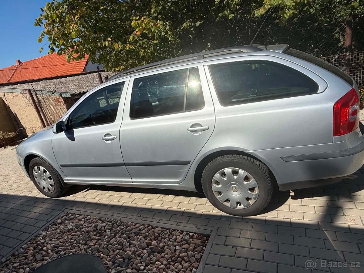 Škoda Octavia II - 4