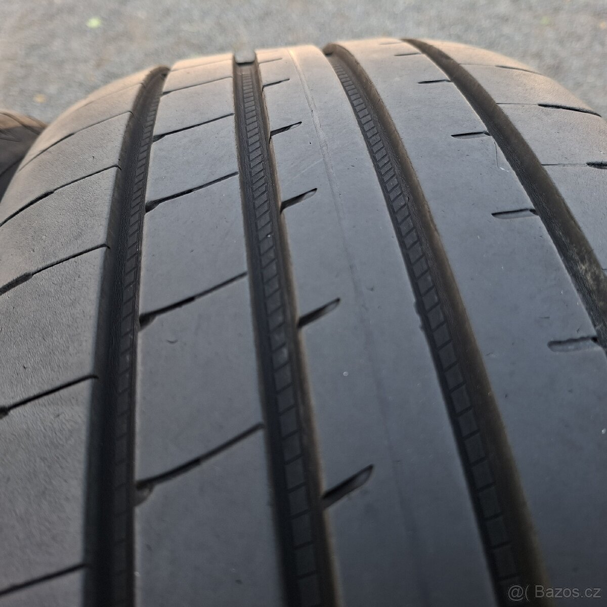 Letní pneu 235/55/18 - 4